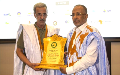 Contribution de 1,5 milliard de dollars du secteur privé au financement de trois centrales électriques